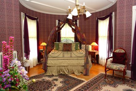 LimeRock Inn room