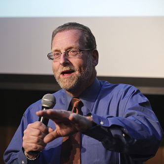 Peter Greenberg Speaking at TEDxVolcano, April 2010