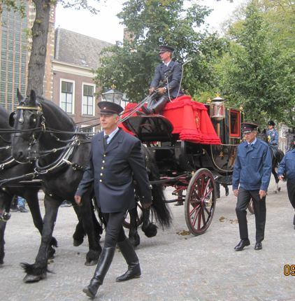 The Hague - Soldiers Practice for Queen - photo by Lynn Langway